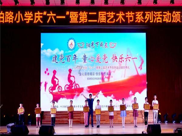小猫钓鱼正版下载中文版