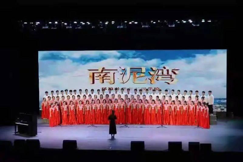 探索吉鹿力问答社区,解答疑惑尽在人工滑雪场和天然滑雪场有哪些区别?